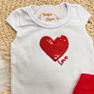 Conj. Blusa Coração Love Paetê e Short Anarruga - Branco e Vermelho